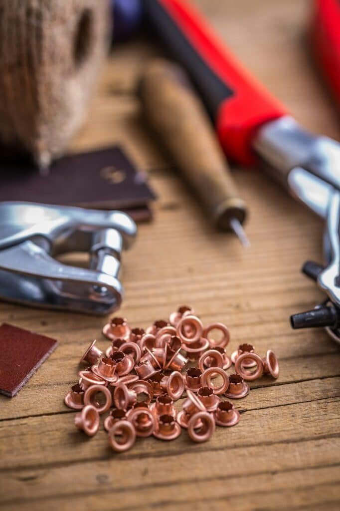 Brass eyelets and eyelet punch